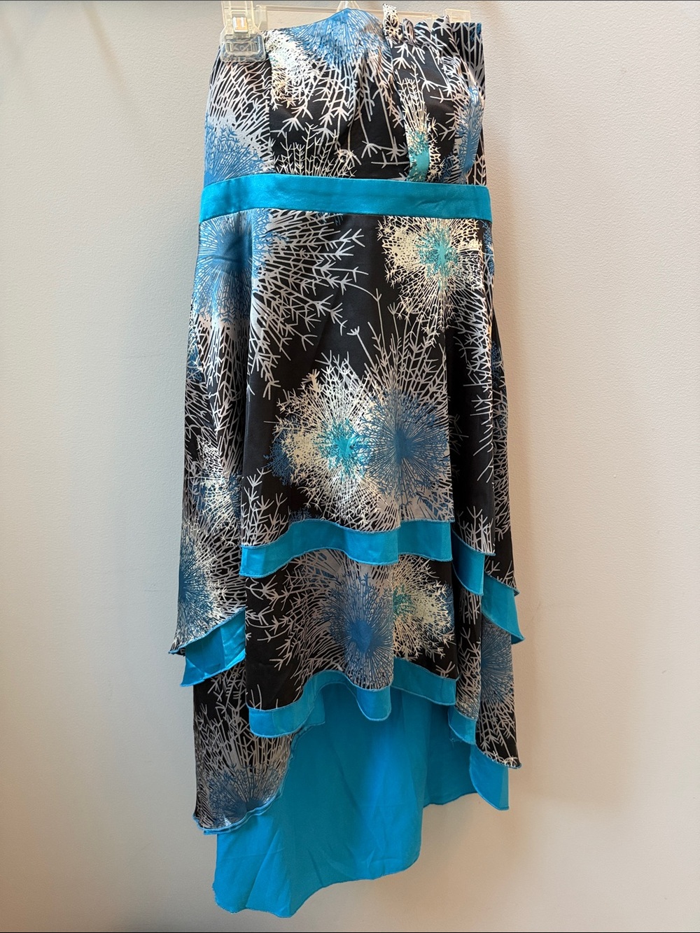 Ever Pretty  Strapless Dress with Dandelion Floral Burst
